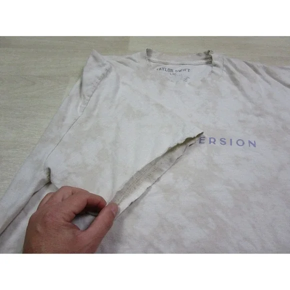 Taylor Swift T Shirt Taylor's Version Oversized Graphic (L/XL) Tie Dye Distress - Picture 6 of 12